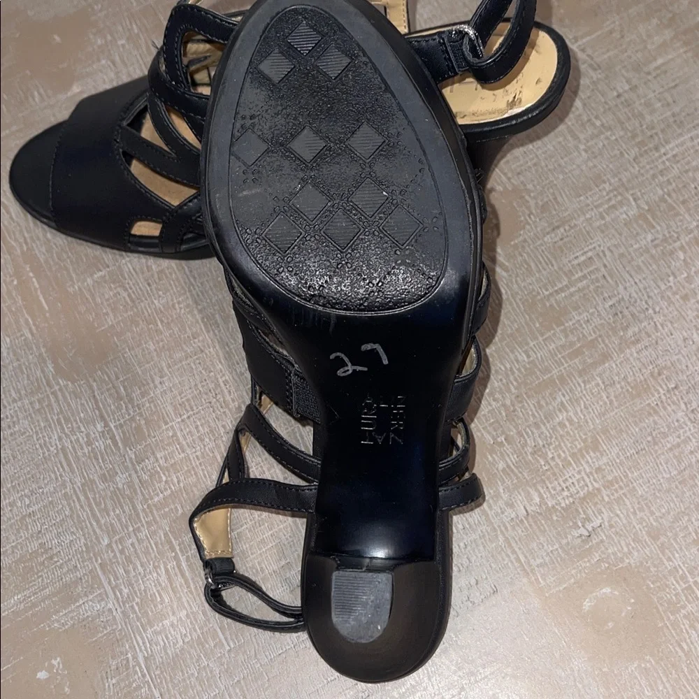 Naturalizer Women's Black Strappy Sandals - Picture 6 of 7